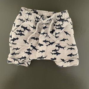 Old navy baby boy shark drawstring shorts